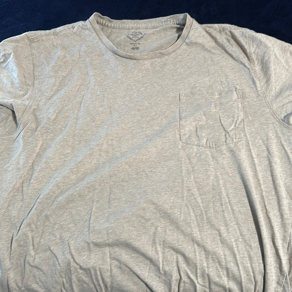 St Johns Bay, beige tee